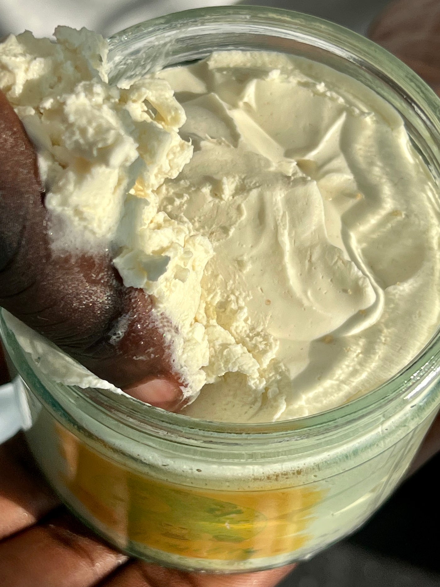 Mbembi Peaches & Cream Night Body Cream